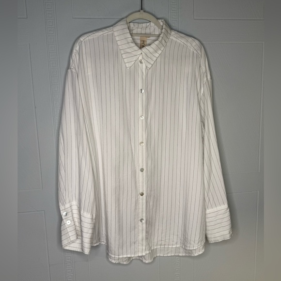 H&M Black/White Oversized Pinstripe Button-Down Shirt Wide Cuffs Size L EUC - Picture 2 of 12